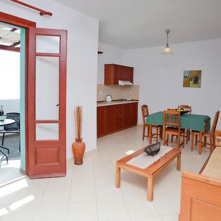 Golden Sun Apartments Arkasa Quarto foto